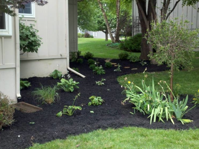 Mulch Installation